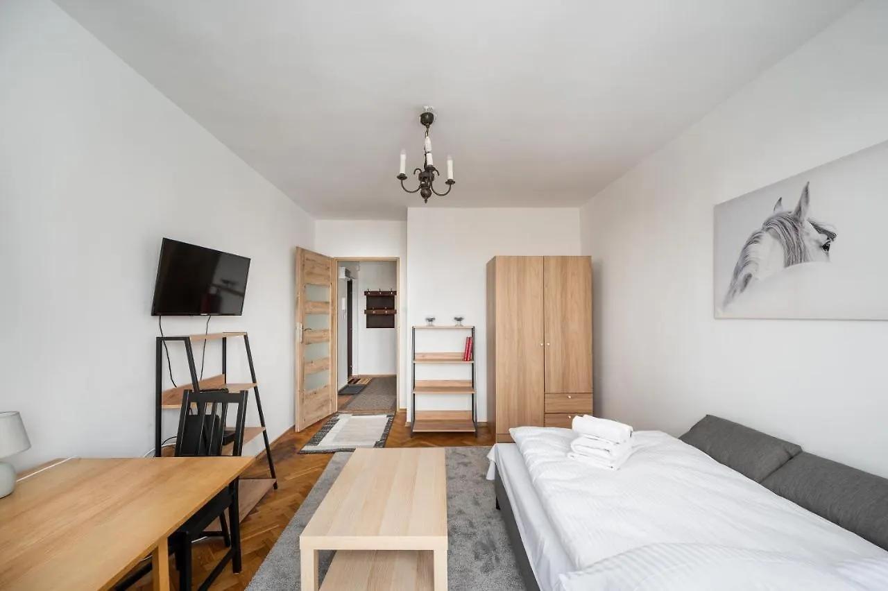 Wierzbno Standard Apartment Warszawa